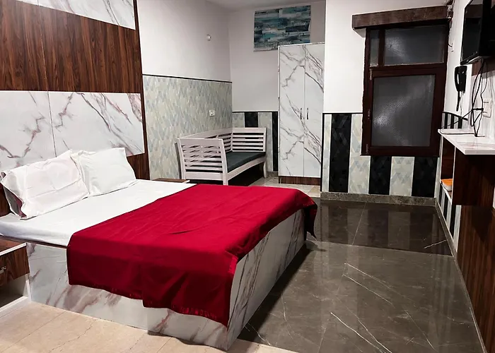 Hotel Green Kharar