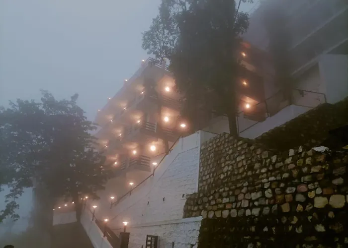 Hotel Wild Spring Mussoorie