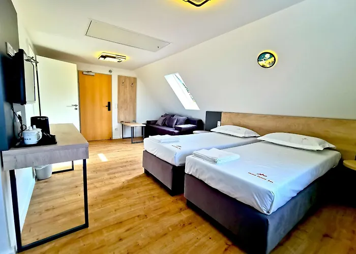 Home Inn Hotel Dormagen