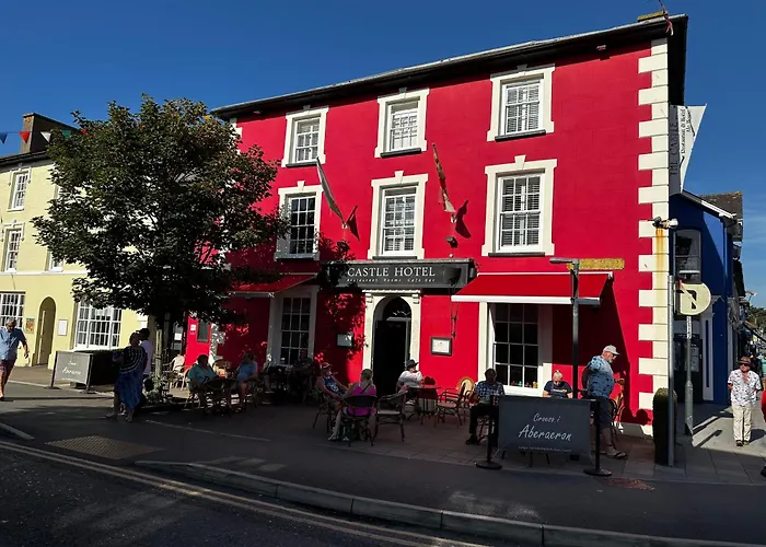 Castle Hotel Aberaeron