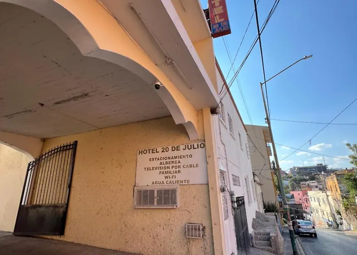 Hotel 20 De Julio Cuernavaca
