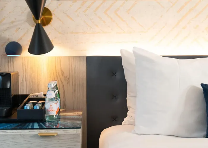 Roomza Times Square At Pestana Cr7 Nova Iorque