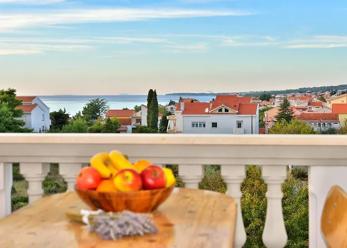 Apartments And A Room Ina Zadar
