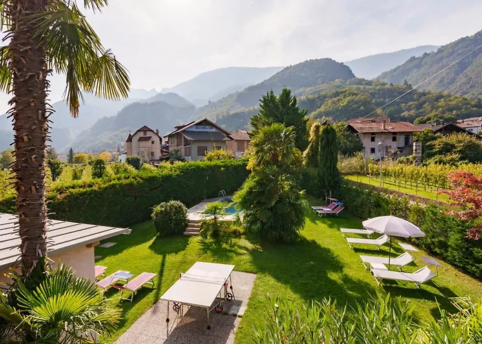 Hotel Appartement Lahngut Nals