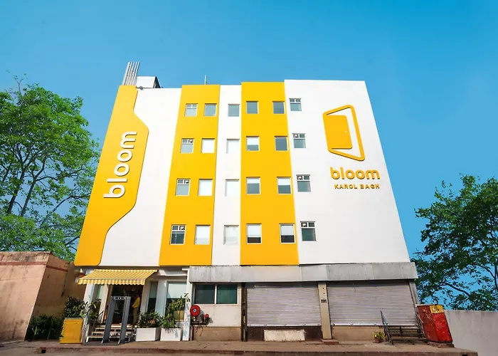 Bloom Hotel - Karol Bagh Delhi 