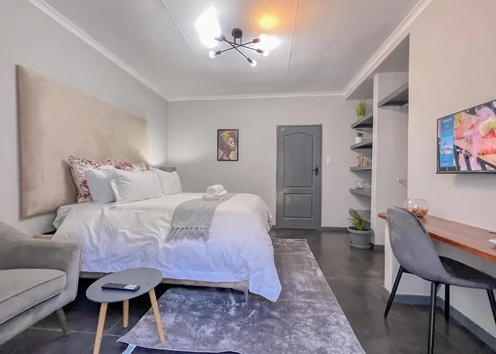 Amoris Guesthouse - Sandton Johannesburg