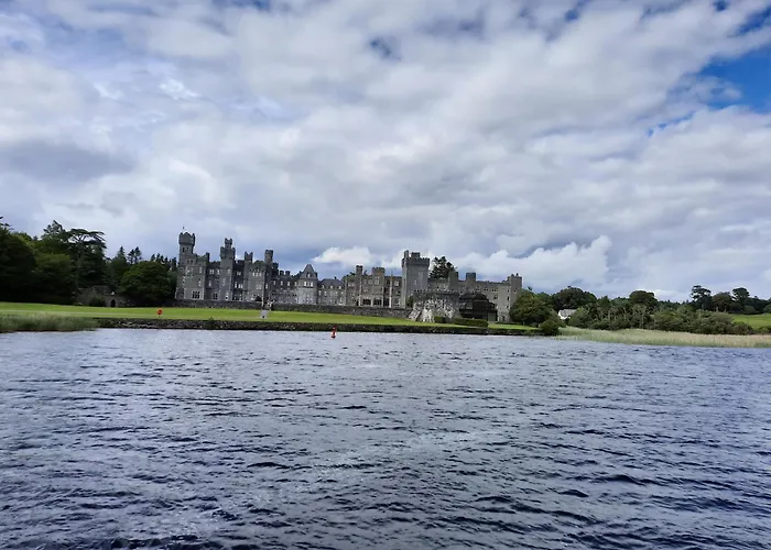 Whitethorn Lodge, Bed & Breakfast, Lackafinna Cong
