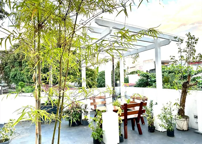 Gia'S Place San Mateo 