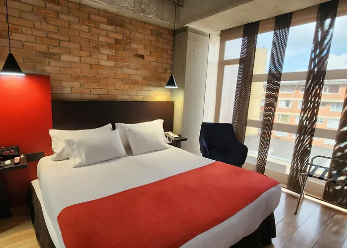 Hotel 5 Elementos Corferias by HBP Bogotá
