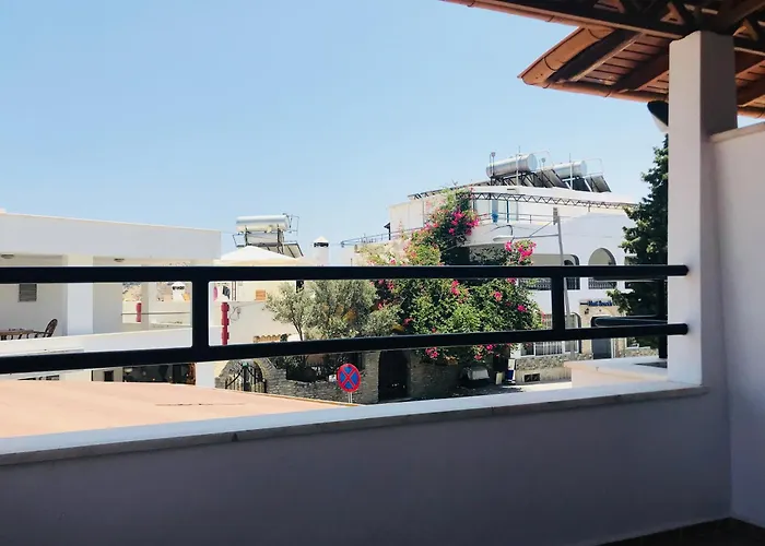 Cam Hotel Gümbet
