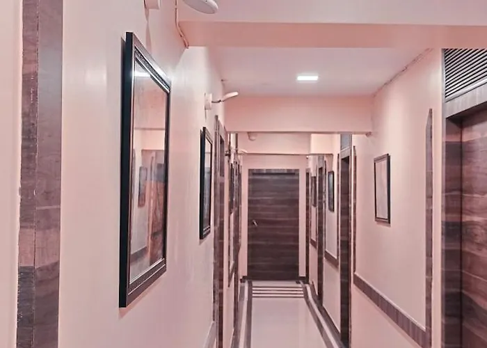 Hotel Golden Park Mumbai