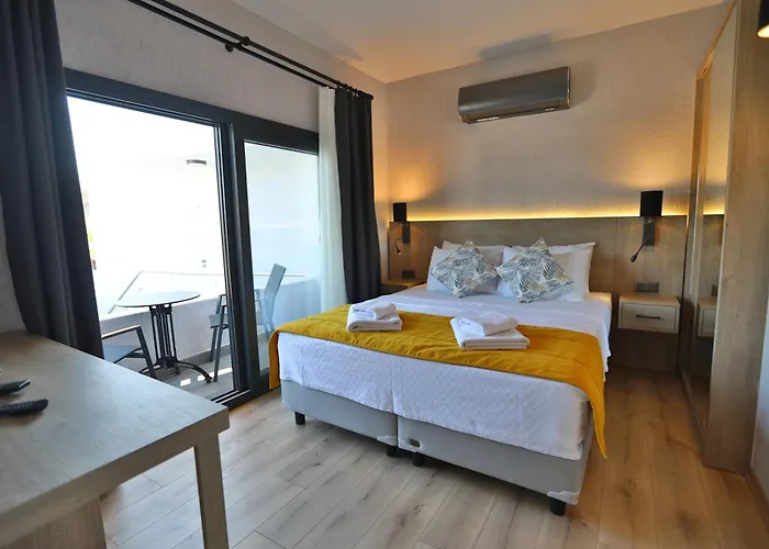 Ali'S Hotel Beach Bodrum