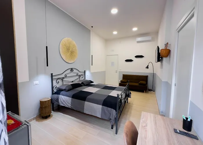 Hotel Real Poggio Neapel