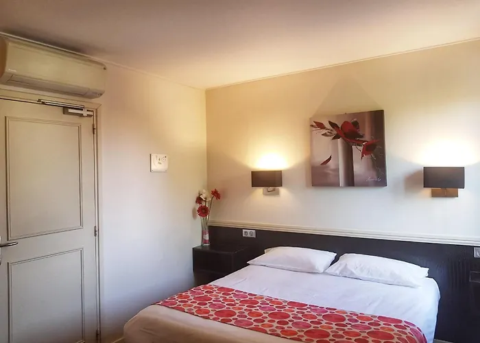 Hostellerie De Bretonniere Beaune 