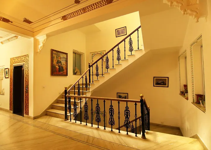 Hotel Boheda Palace - 1Km Away From Lake Pichola Udaipur