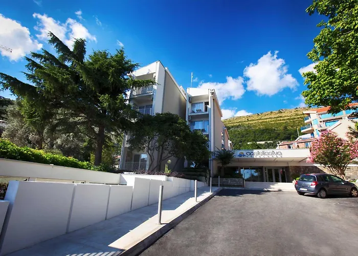 Hotel Castellastva Petrovac na moru