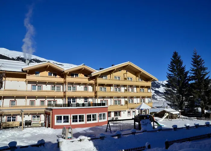 Hotel Grundlhof Bramberg am Wildkogel