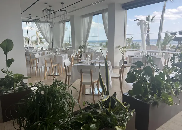 Lebay Beach Hotel Larnaca