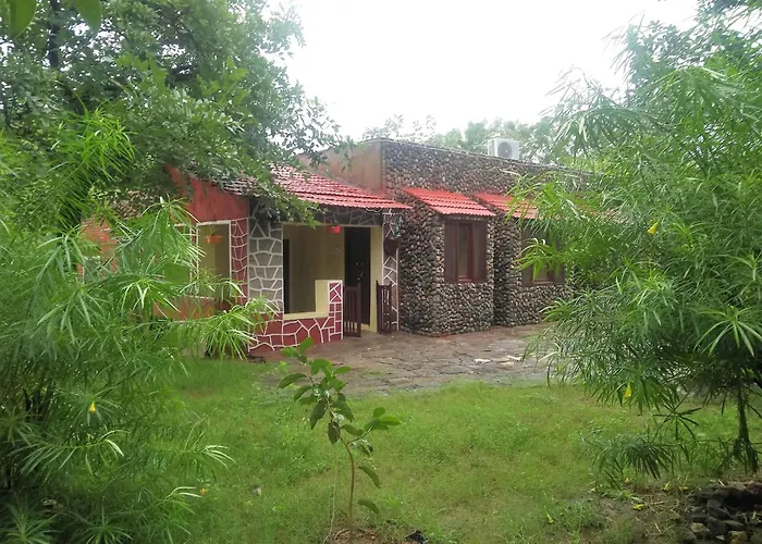 Shivika Lake Hotel Ranakpur Sadri