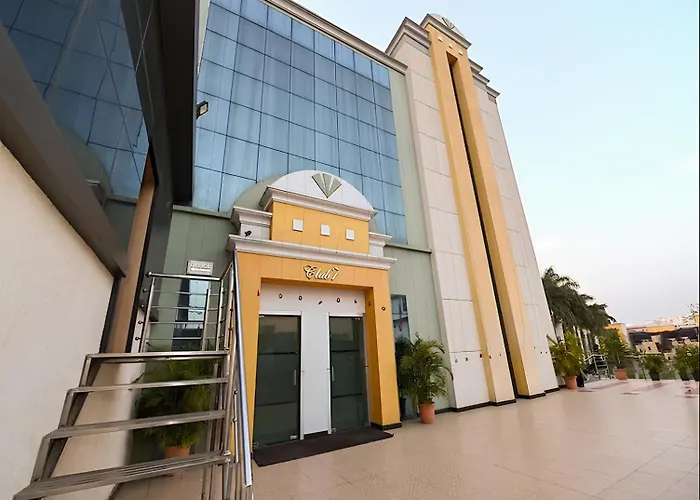 Club 7 Resort And Banquets Bareilly