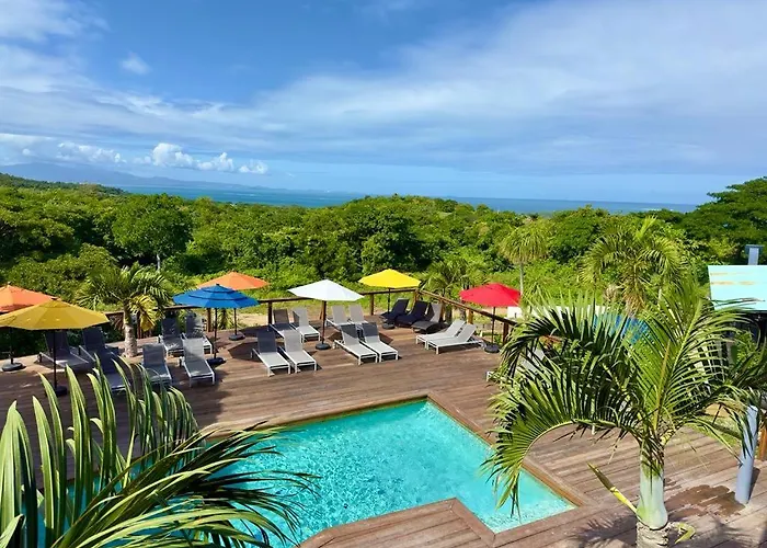 Old Crow Hotel And Suites Vieques