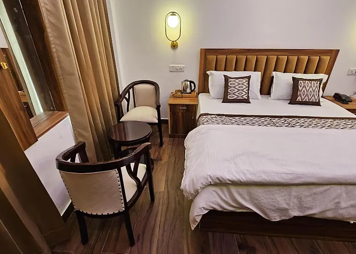 White House Hotel Greater Noida