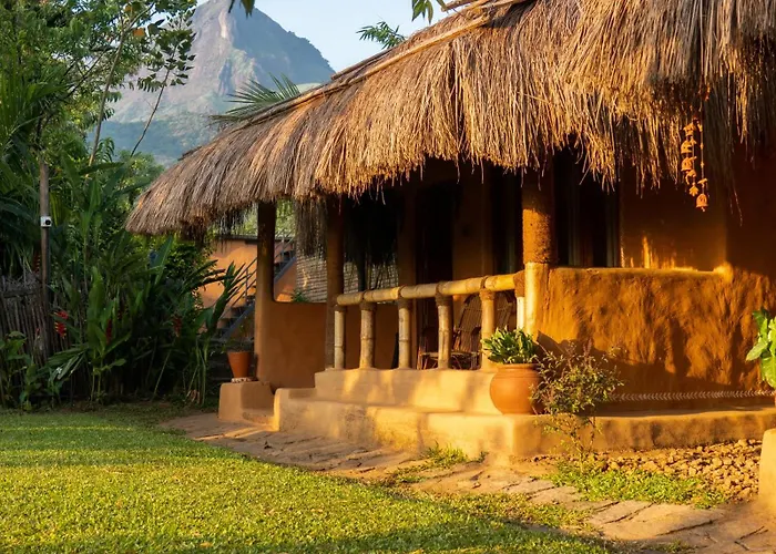 The Mudhouse Marayoor Hotel Munnar