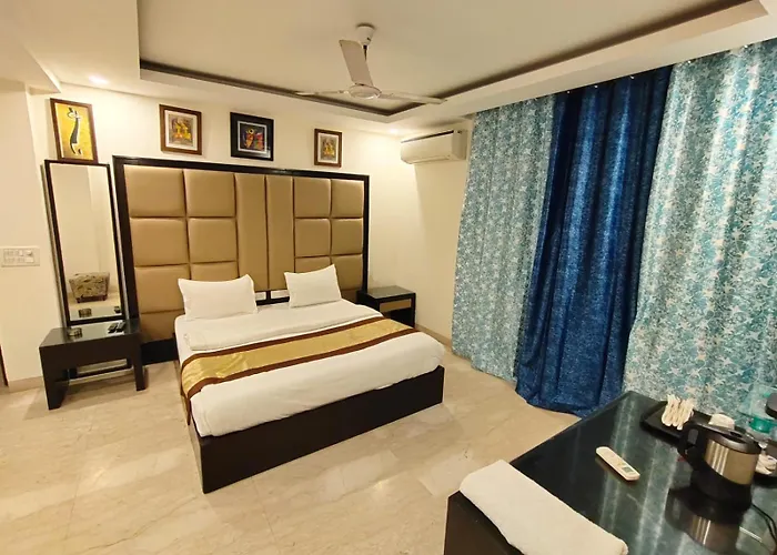 Gk Residency Kailash Colony New Delhi
