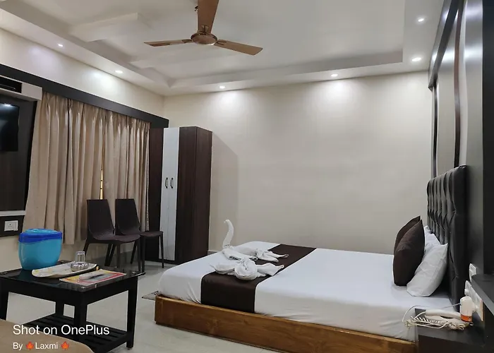 Hotel Rupasi Bangla 2, New Digha - Near Sea Beach ! Easygorooms