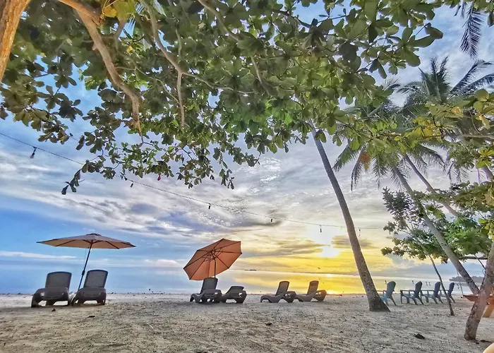 Siquijor Glamping Village San Juan 