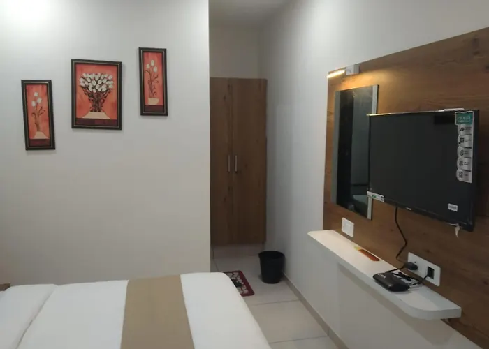 Hotel Md Residency Anand