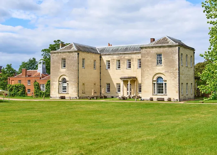 Hitchin Priory Hotel
