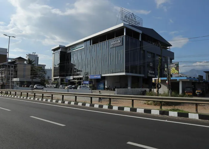 Dreamotel Luxury Suites Kanjikode