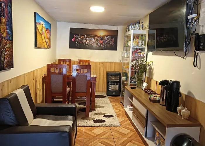 Paucartambo Wasichay Hostal Cusco
