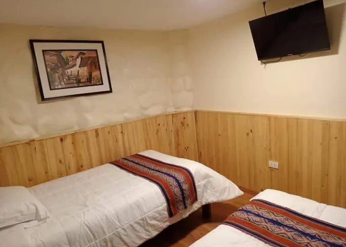 Paucartambo Wasichay Hostal Cusco