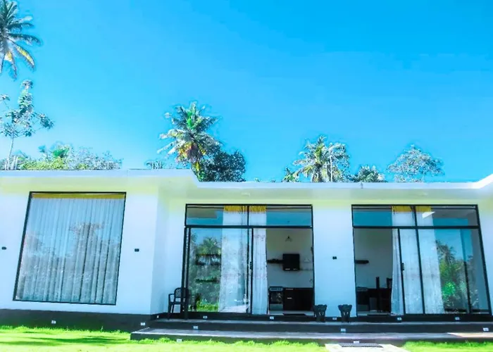 The Glade Aparthotel Weligama