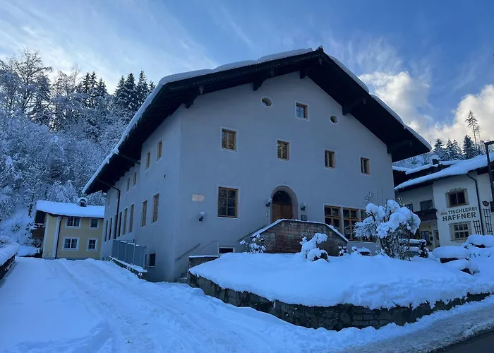 Twenty Seven City Hotel Zell am See