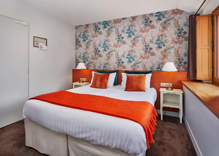 Logis Hotel Les Fuchsias Saint-Vaast-la-Hougue