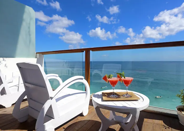 Bale Bingin Beachfront Stay Uluwatu 