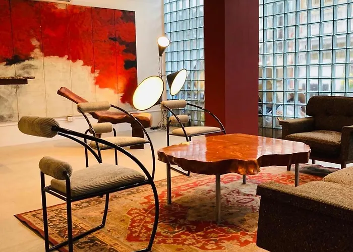 Cayco House By Hotel Durban Makati City