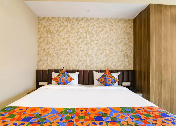 Urban Cliff Hotel Kolkata