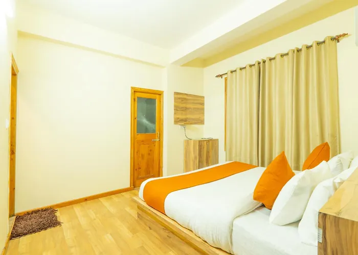 Hotel Rising Star Near To Mall Road #Budgetfriendly #Bigrooms #Garden #Bonfire #Parking #Forestview #Mountainview Manali 