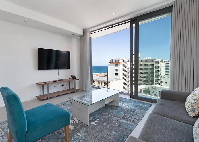 The Cosmo Luxury Suites By Totalstay Kaapstad