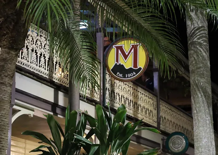 The Middle Pub Hotel Mullumbimby