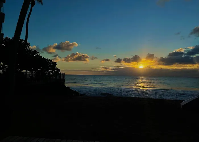 1 Corcega Beachfront Suites Rincon