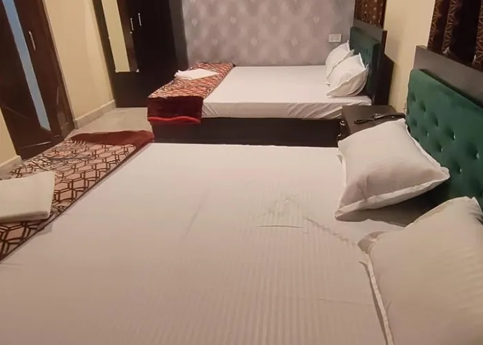 Raghuvanshi Paying Guest House Varanasi
