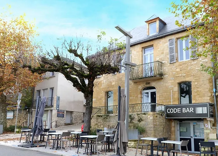Hotel L’ Escale de la Poste à Gourdon
