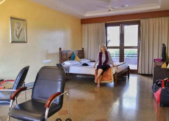 Krishna Heritage Resort Badami