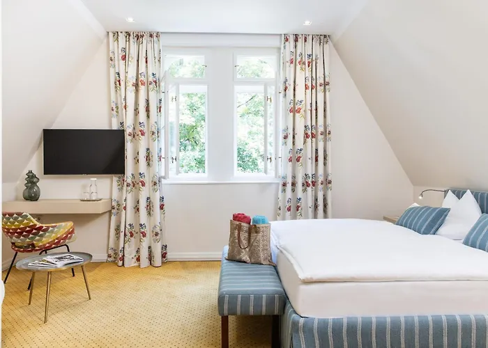 Dermuth Hotels - Parkvilla Woerth Pörtschach am Wörthersee