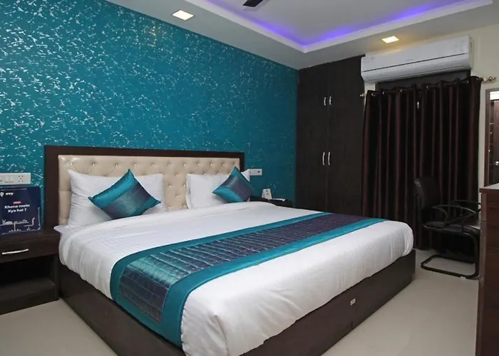 Airport Tourist Palace New Delhi